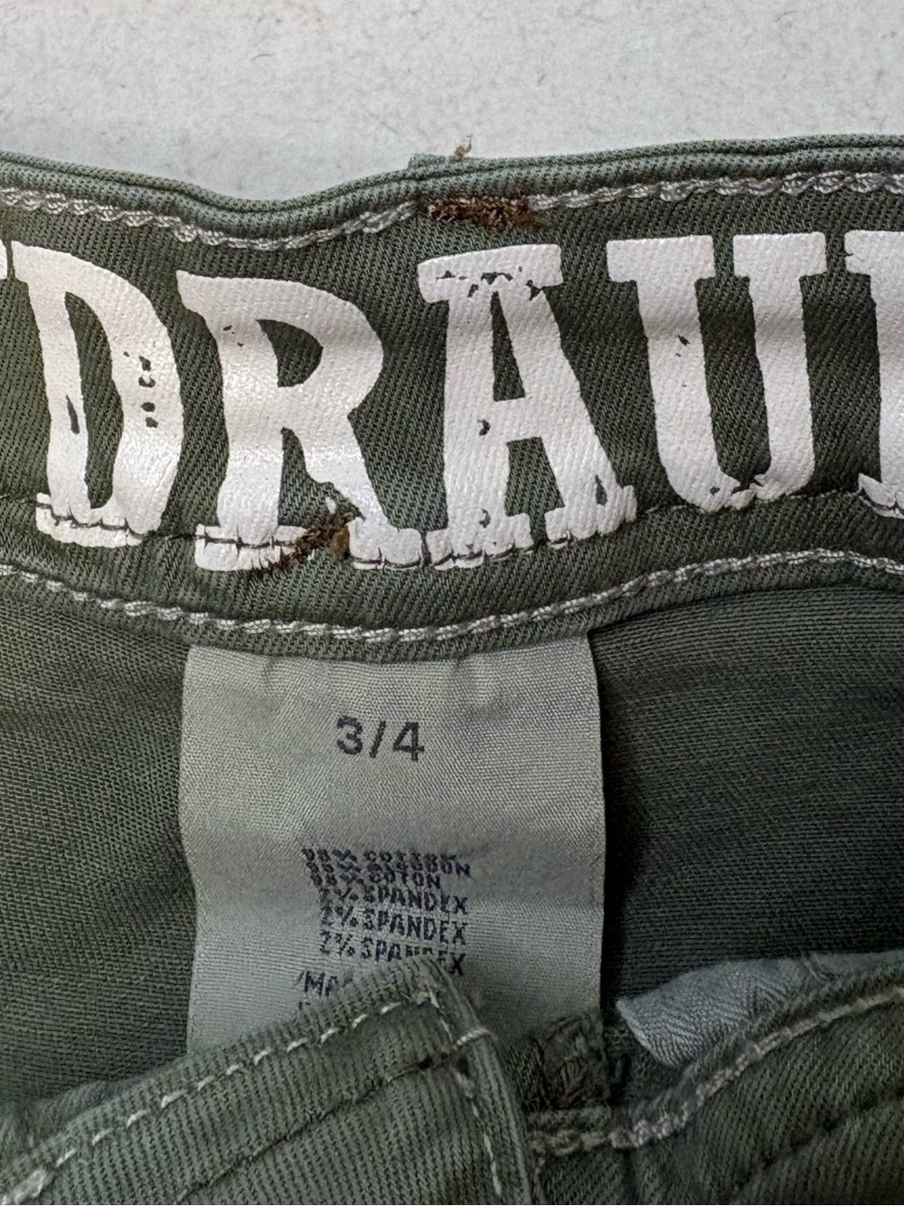 Women’s 2 Pair Hydraulic Brand Denim Shorts Size 3/4 - Picture 6 of 16